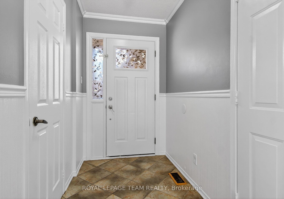 2-furlong-crescent-kanata-ontario-x12848888