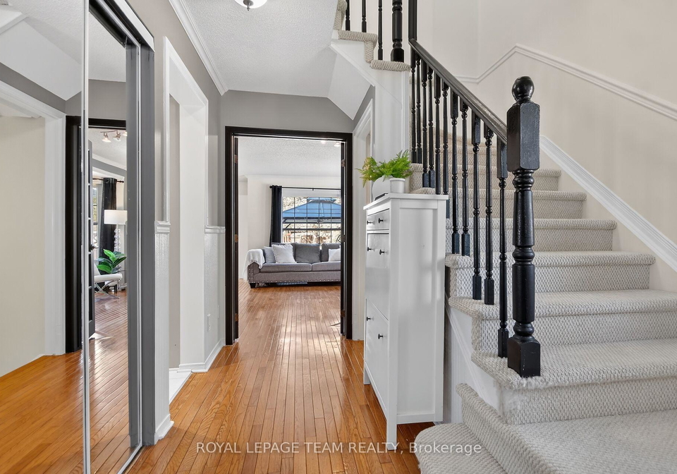2-furlong-crescent-kanata-ontario-x12848888
