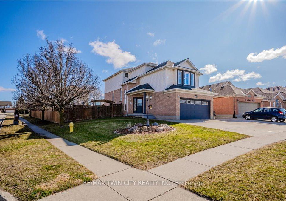 11-acorn-way-w-cambridge-ontario-x12848962