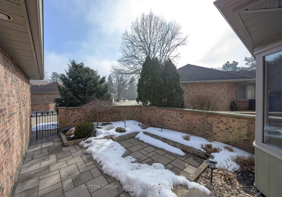 1443-commissioners-road-w-london-south-ontario-x12848994