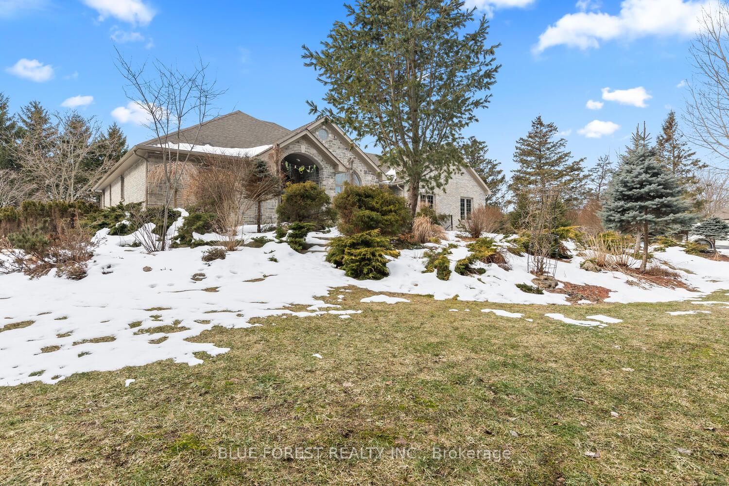 1671-hamilton-road-london-south-ontario-x12849172