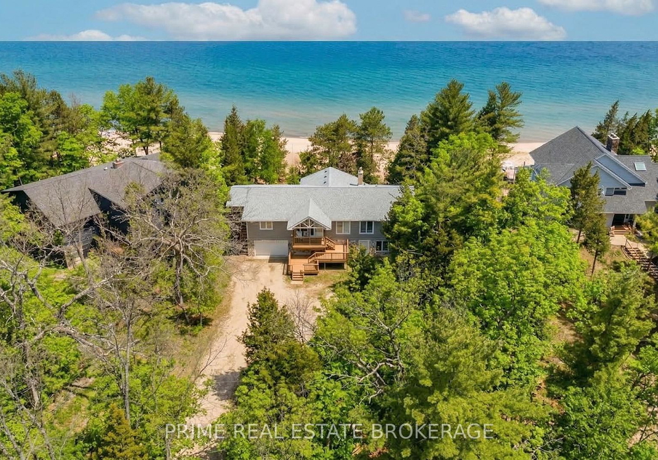 9856-huron-place-lambton-shores-ontario-x12849344