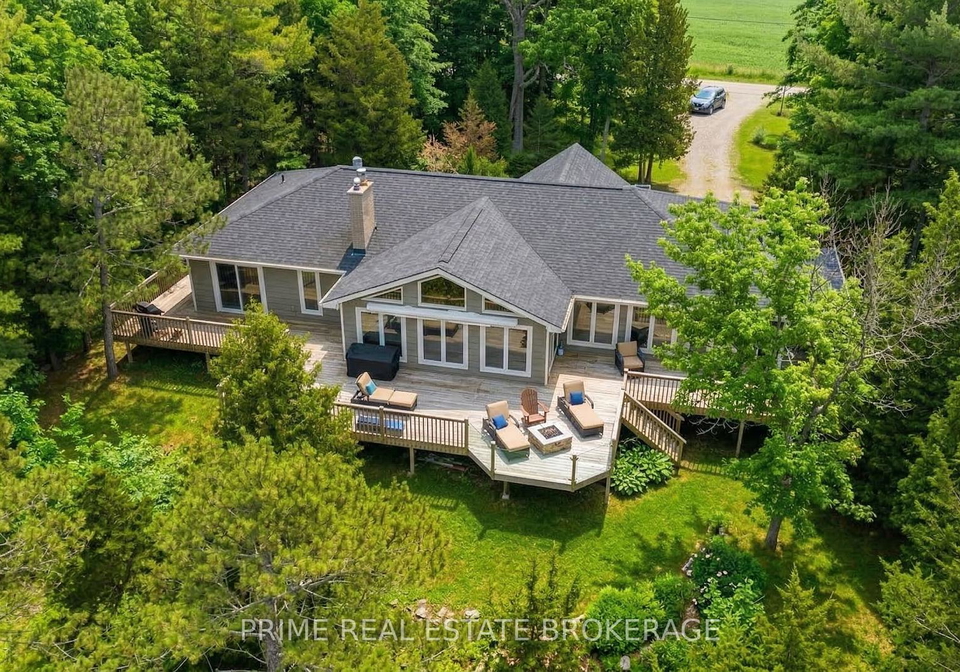 9856-huron-place-lambton-shores-ontario-x12849344