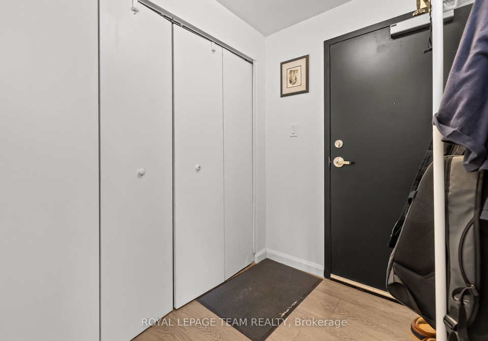 506-gladstone-avenue-ottawa-ontario-x12849512