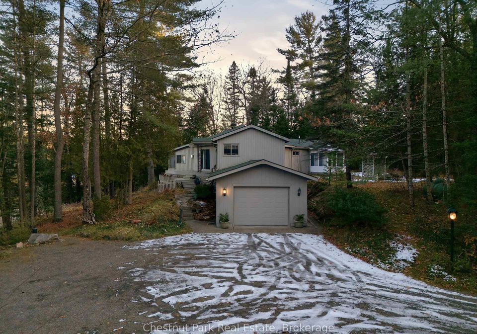 1077-fairy-falls-road-lake-of-bays-ontario-x12849558
