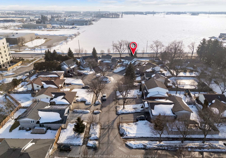 68-sprung-court-stratford-ontario-x12849582