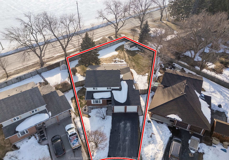 68-sprung-court-stratford-ontario-x12849582