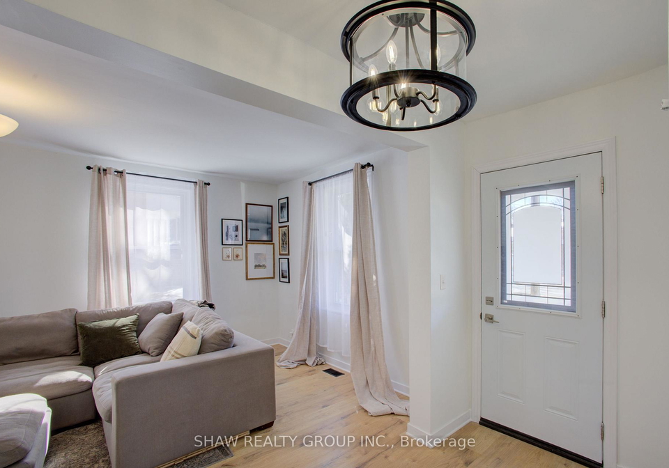 101-john-street-north-huron-ontario-x12849608