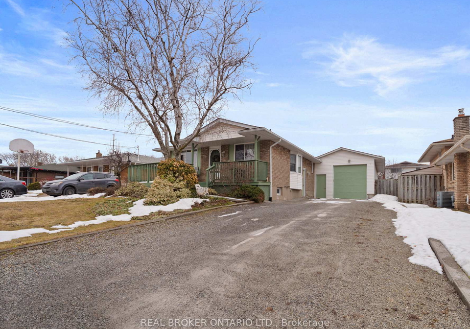 20-brackencrest-road-st-catharines-ontario-x12849650