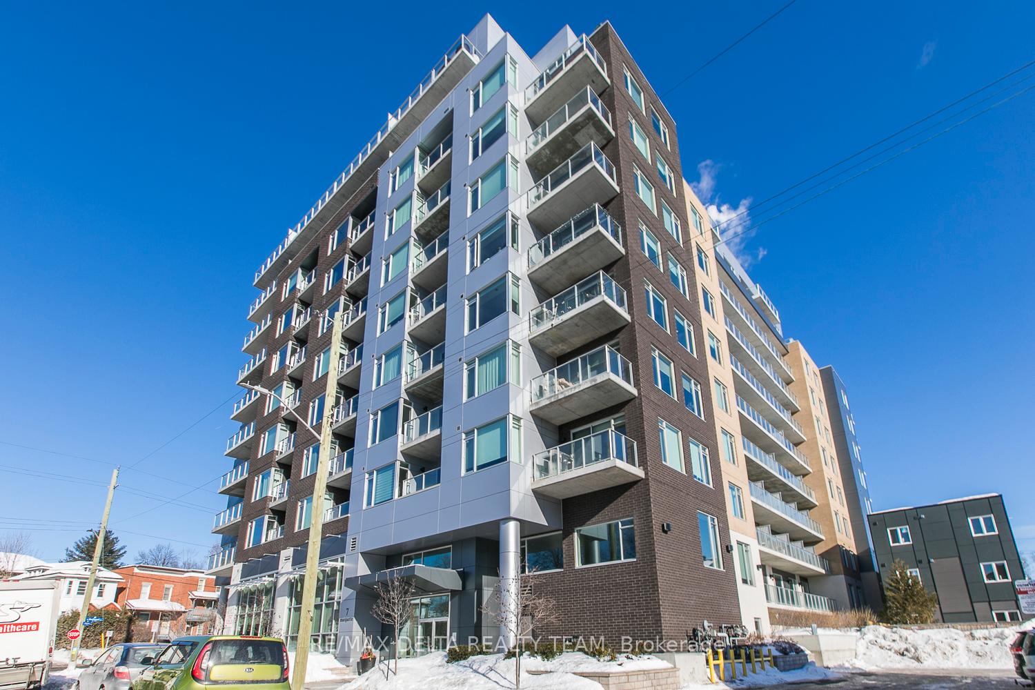 7-marquette-avenue-s-ottawa-ontario-x12849746