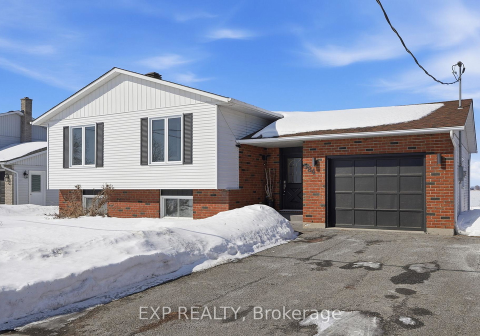 584-holmes-street-north-dundas-ontario-x12849836