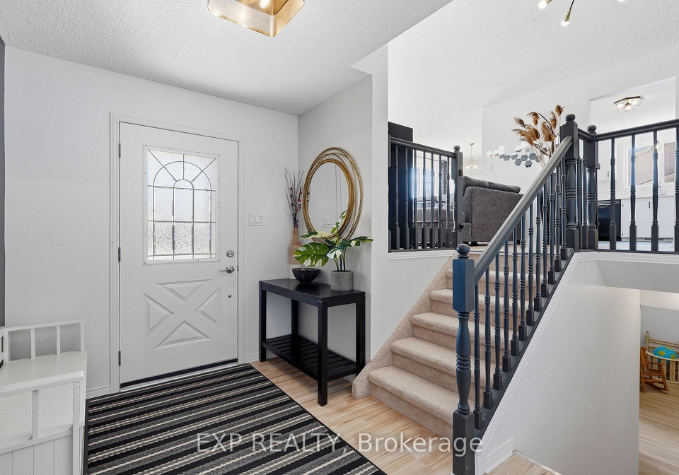 584-holmes-street-north-dundas-ontario-x12849836