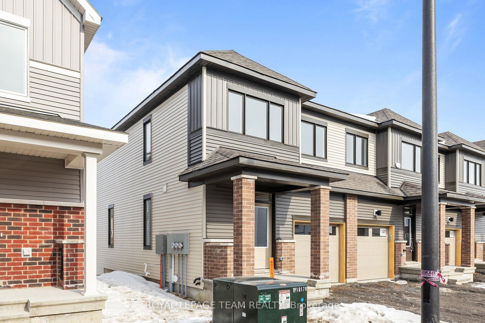 316-les-emmerson-drive-ottawa-ontario-x12849894