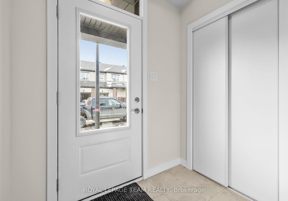 316-les-emmerson-drive-ottawa-ontario-x12849894