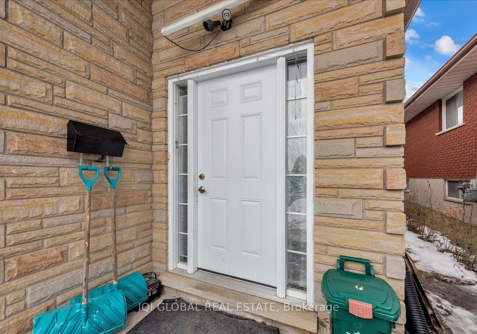 134-thaler-avenue-kitchener-ontario-x12850014