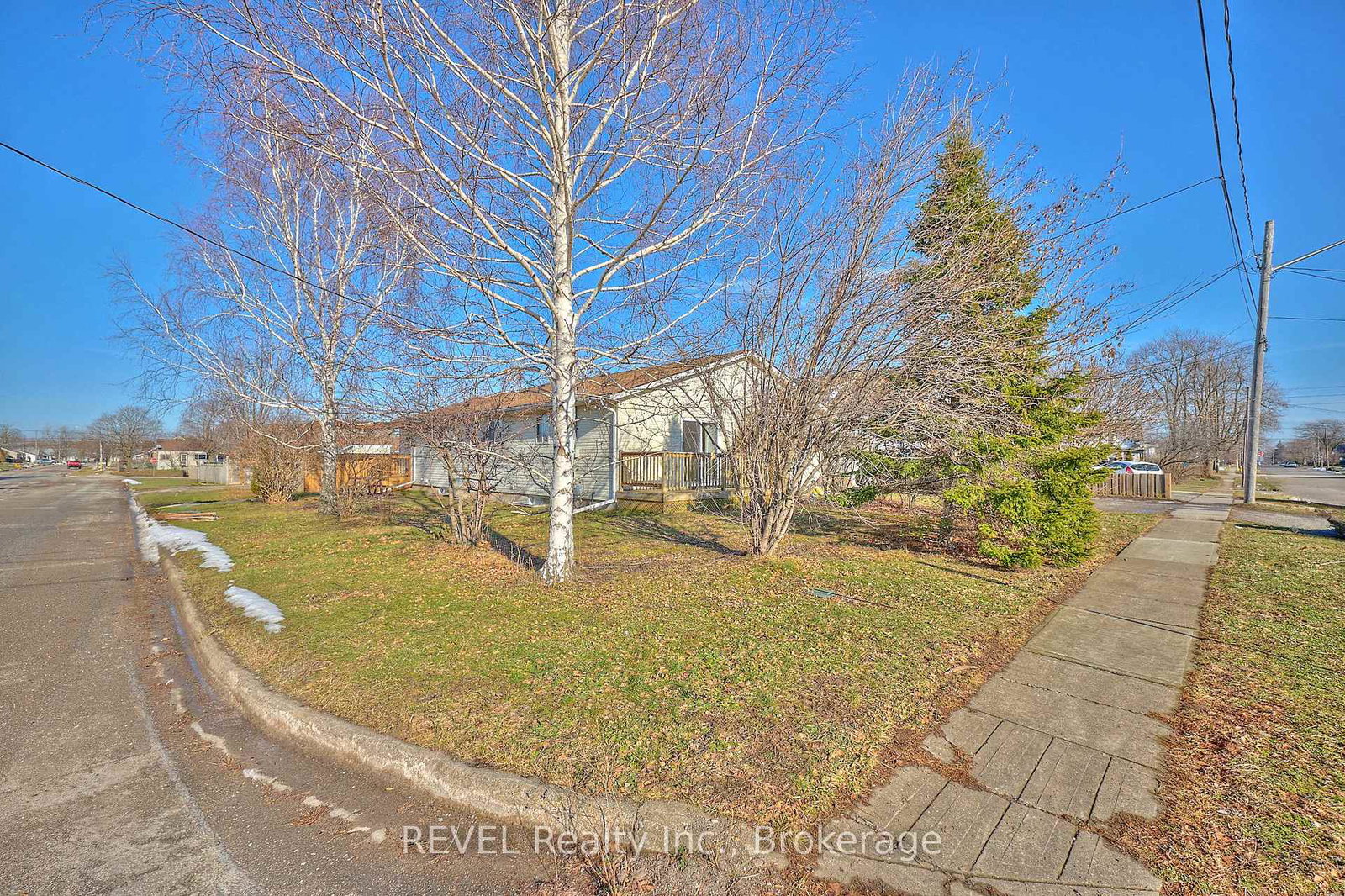 141-douglas-street-fort-erie-ontario-x12850036