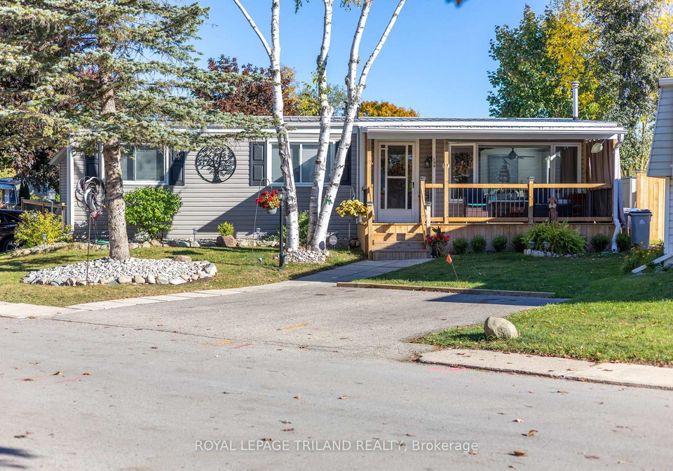 154-pebble-beach-parkway-south-huron-ontario-x12850180