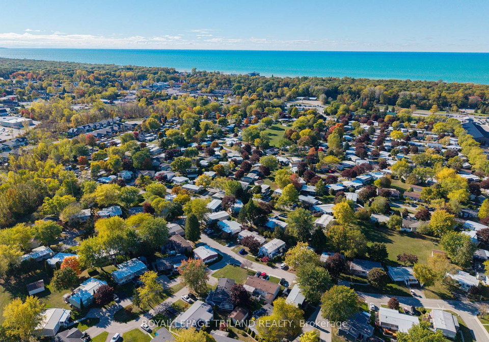 154-pebble-beach-parkway-south-huron-ontario-x12850180