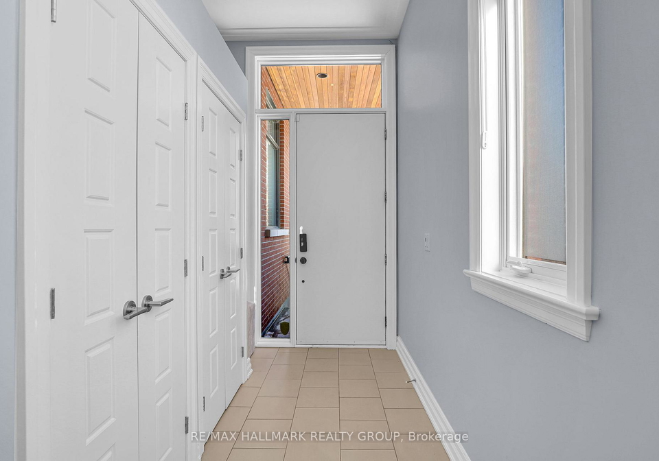 556-edison-avenue-ottawa-ontario-x12850210