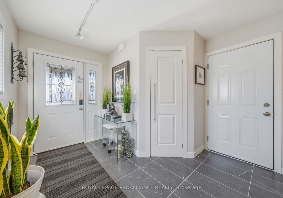 63-conger-drive-prince-edward-county-ontario-x12850246