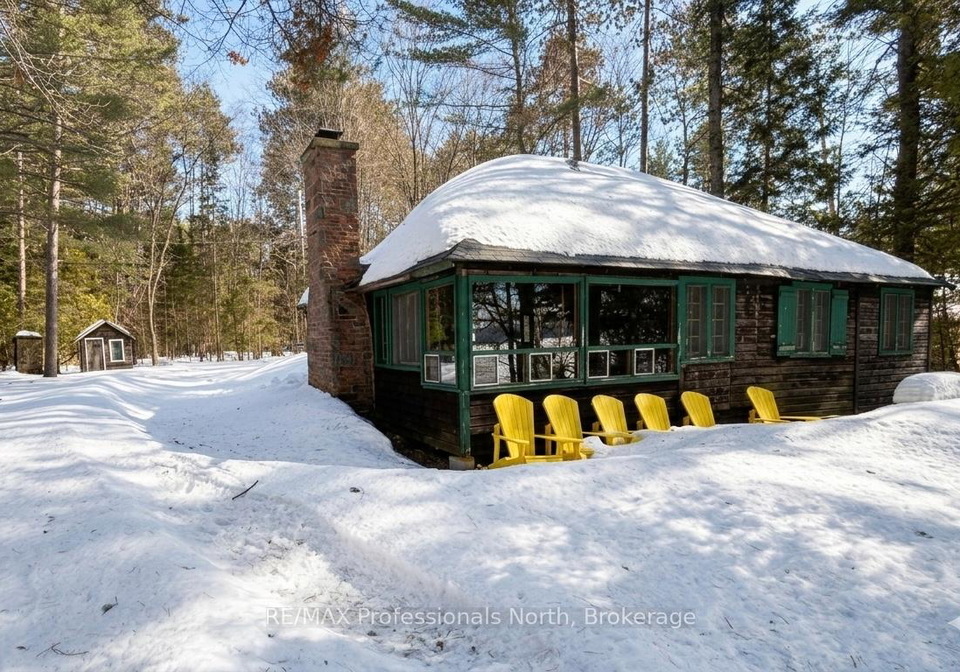 1005-deacons-trail-algonquin-highlands-ontario-x12850446