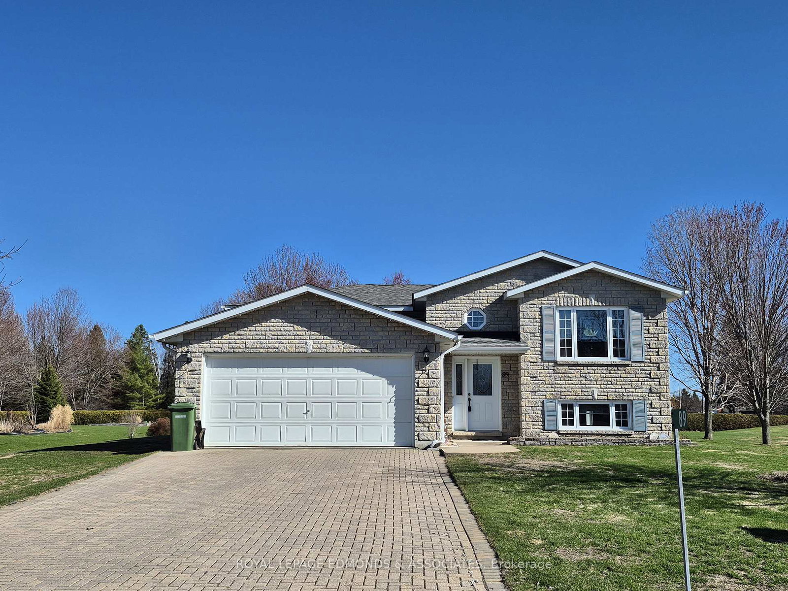 89-rivercrest-drive-laurentian-valley-ontario-x12850492