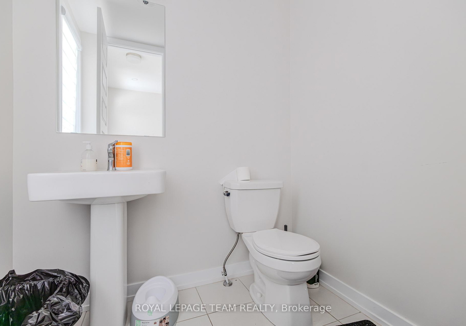 621-alopex-row-ottawa-ontario-x12850608