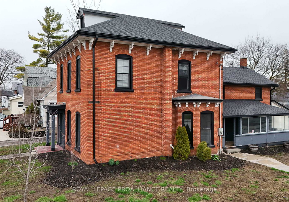83-cedar-street-belleville-ontario-x12850808