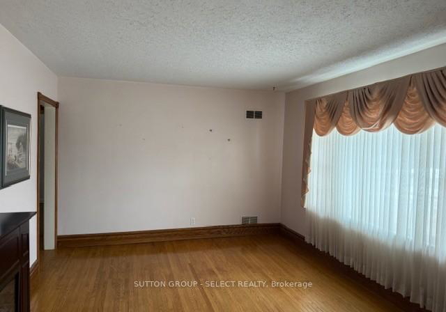 1891-herbert-avenue-london-east-ontario-x12850850