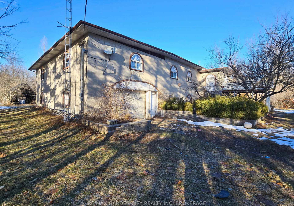 1894-townline-road-fort-erie-ontario-x12851064
