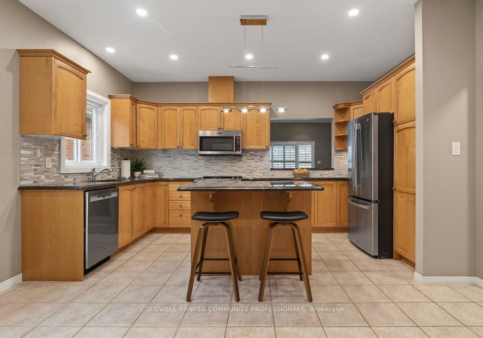 37-garth-trails-crescent-hamilton-ontario-x12851142