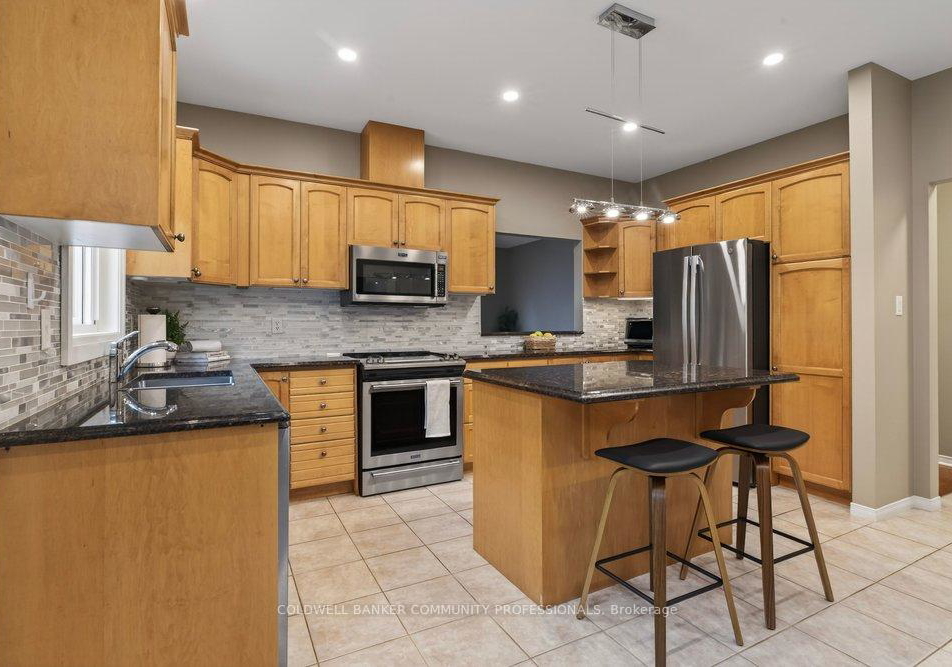 37-garth-trails-crescent-hamilton-ontario-x12851142