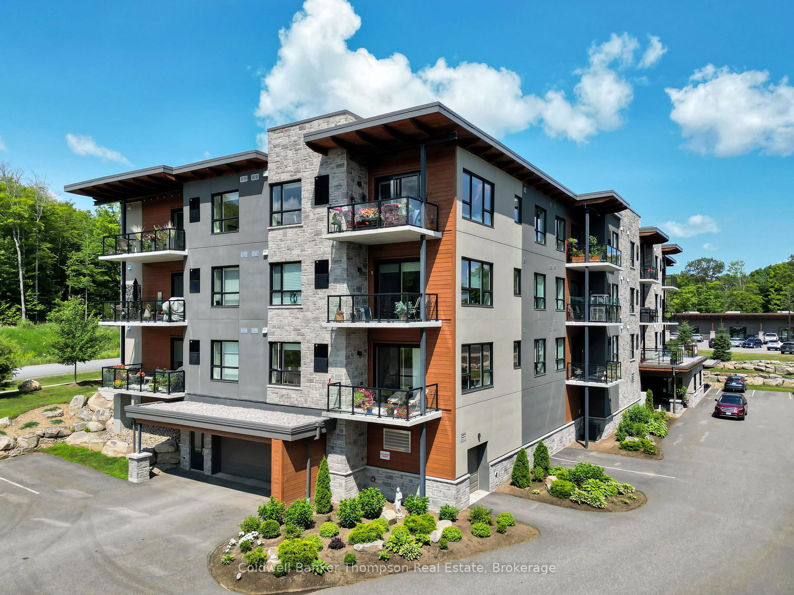 23-campus-trail-huntsville-ontario-x12851298