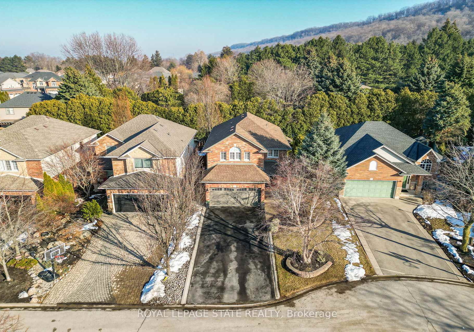 23-tamarack-court-grimsby-ontario-x12851614