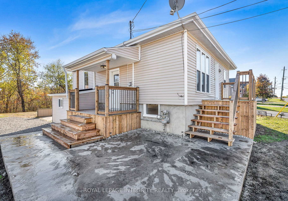 2053-catherine-street-clarence-rockland-ontario-x12852010