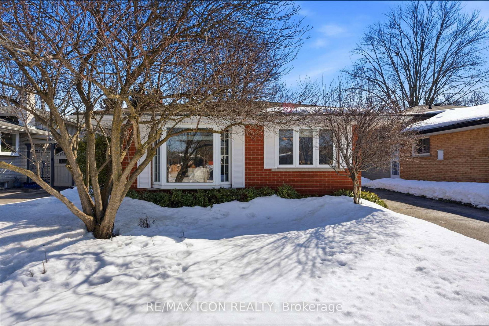54-duncairn-avenue-kitchener-ontario-x12852022