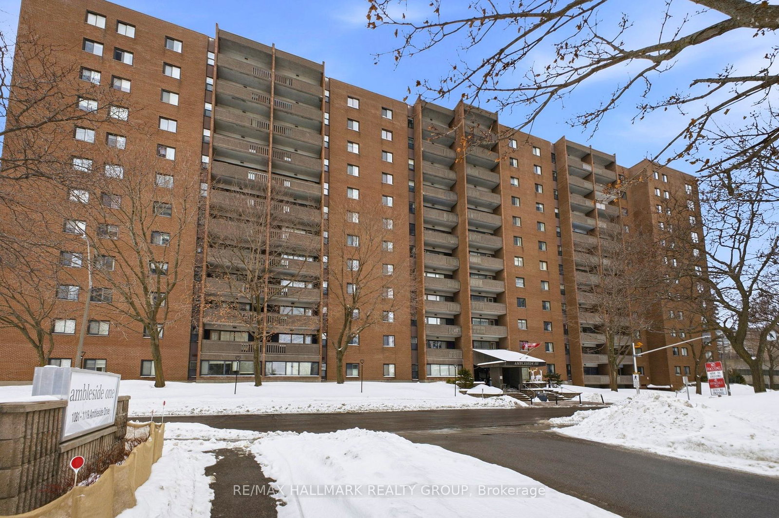 1100-ambleside-drive-ottawa-ontario-x12852220