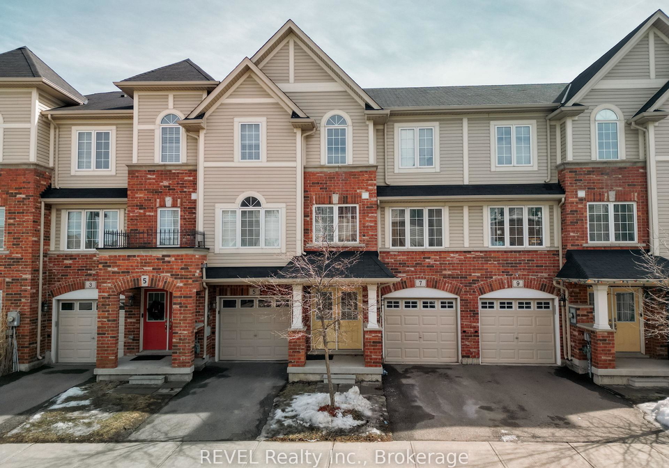 7-dorchester-terrace-hamilton-ontario-x12852598