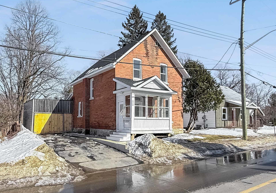 473-raglan-street-s-renfrew-ontario-x12852854
