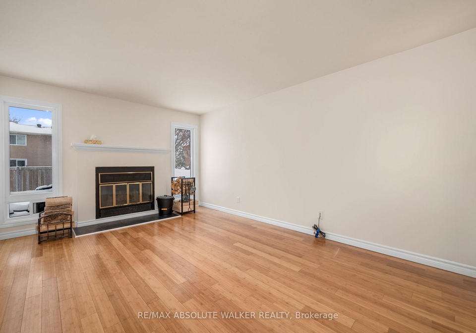 1-stradwick-avenue-ottawa-ontario-x12852990