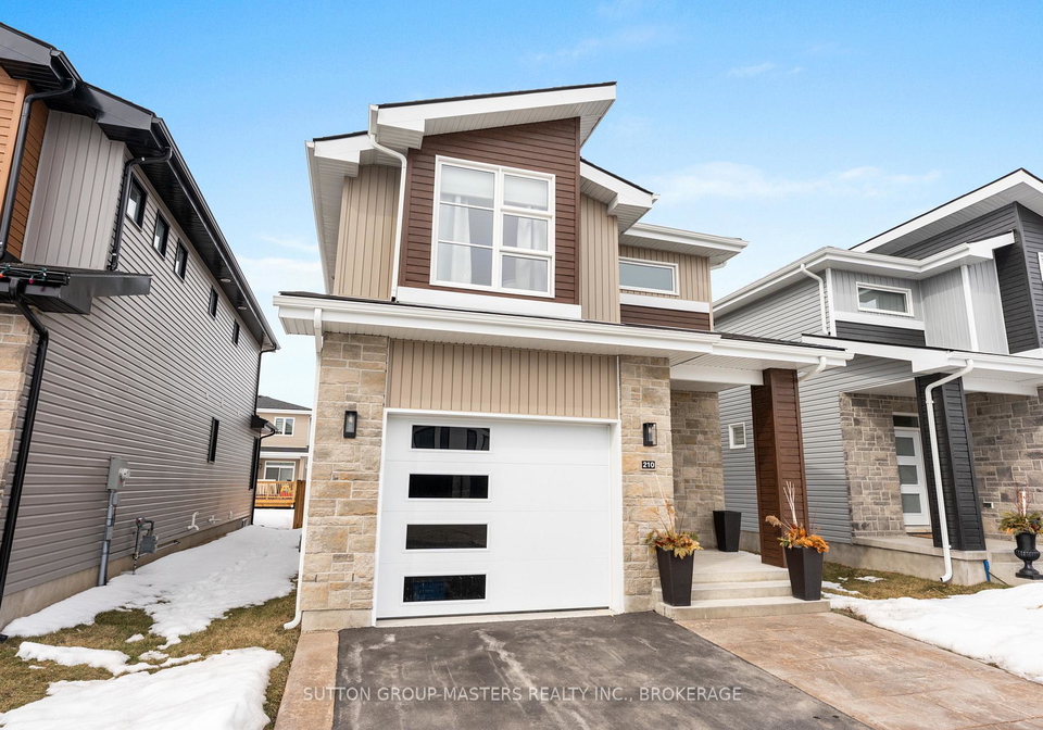 210-superior-drive-loyalist-ontario-x12853110
