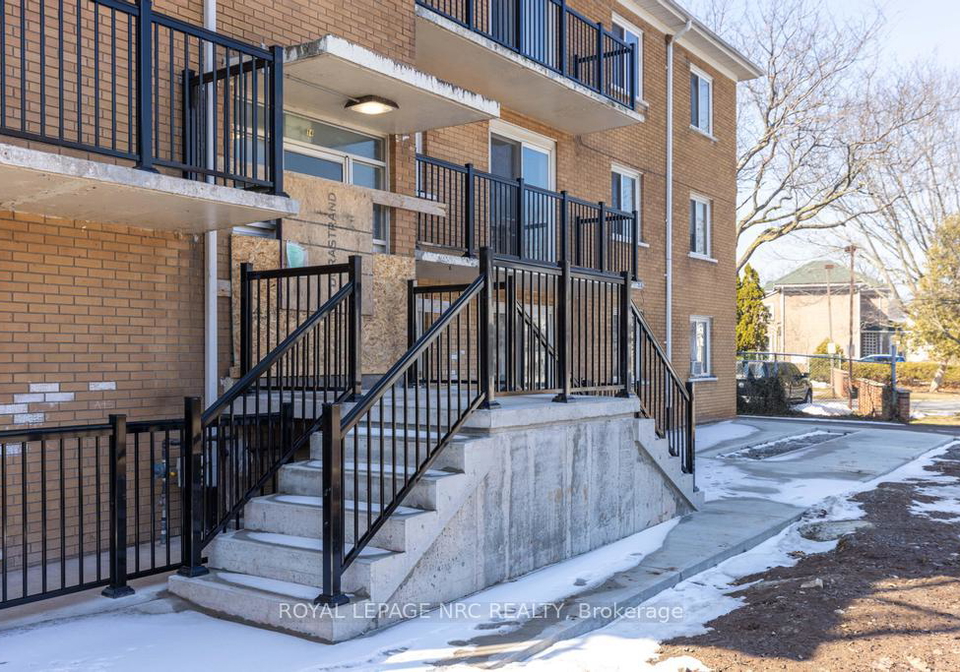 14-john-street-grimsby-ontario-x12853158