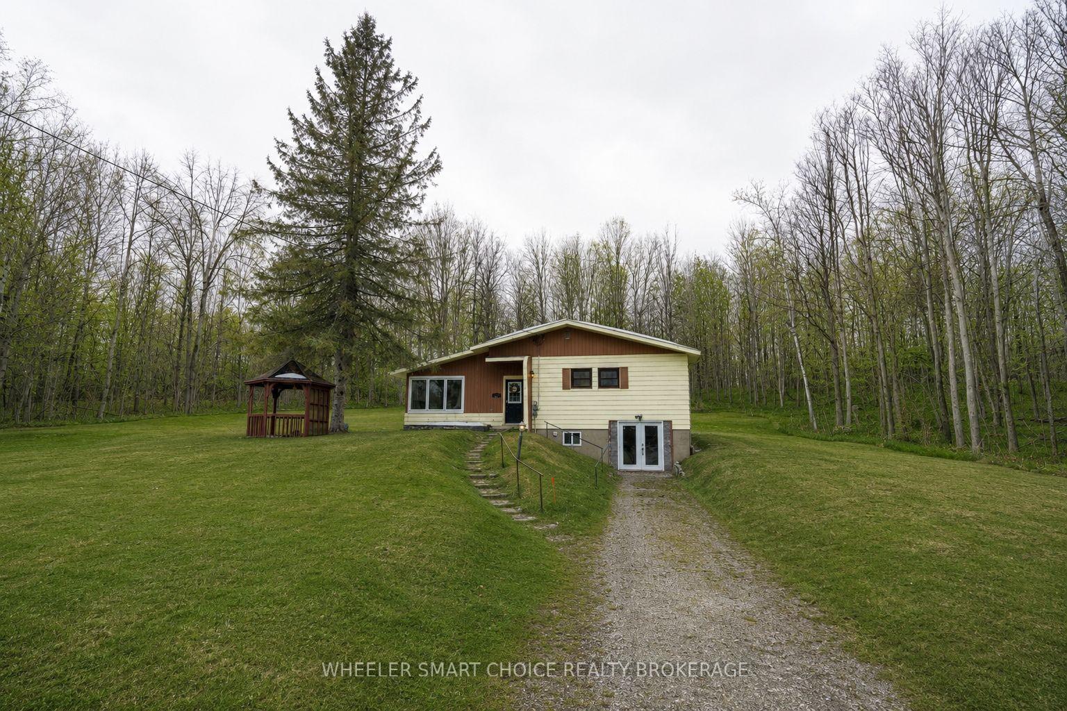 4344-138-highway-south-stormont-ontario-x12853256