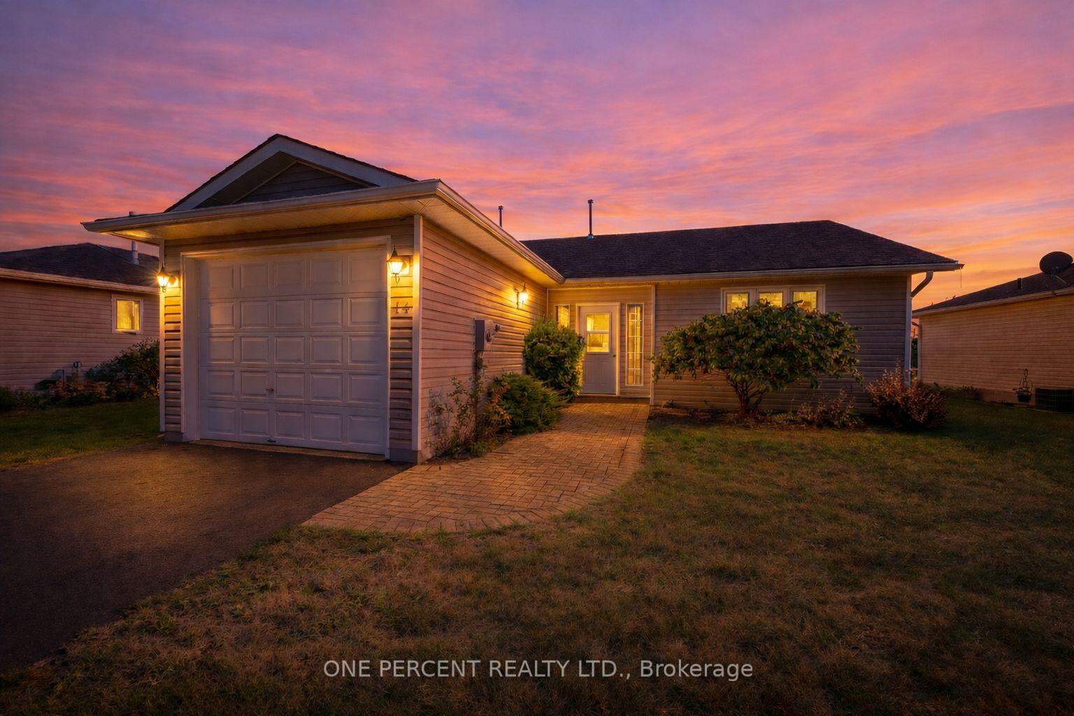 14-elmdale-drive-prince-edward-county-ontario-x12853468
