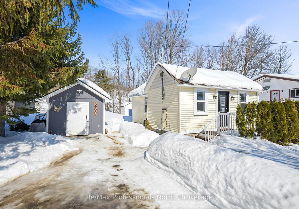 260-private-street-gravenhurst-ontario-x12853480