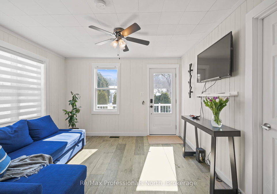260-private-street-gravenhurst-ontario-x12853480