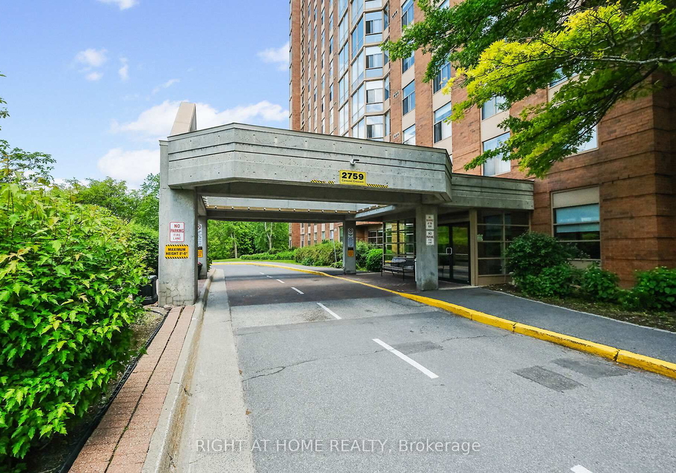 2759-carousel-crescent-ottawa-ontario-x12853916