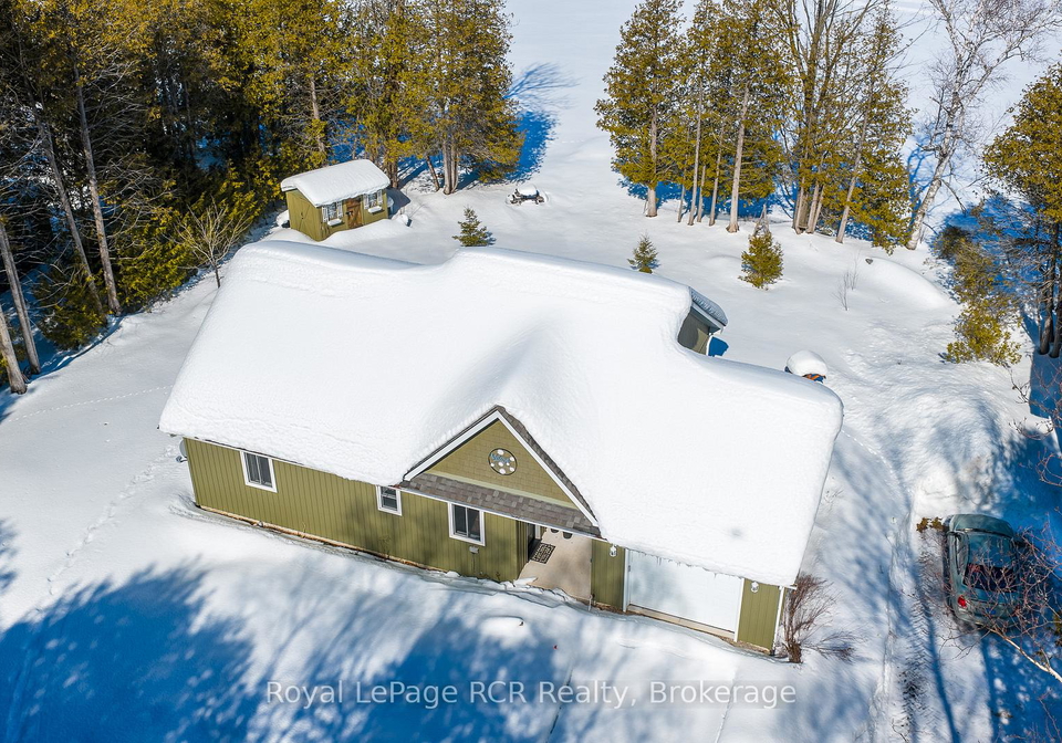 121-browns-lane-georgian-bluffs-ontario-x12854018