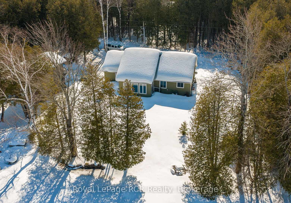 121-browns-lane-georgian-bluffs-ontario-x12854018