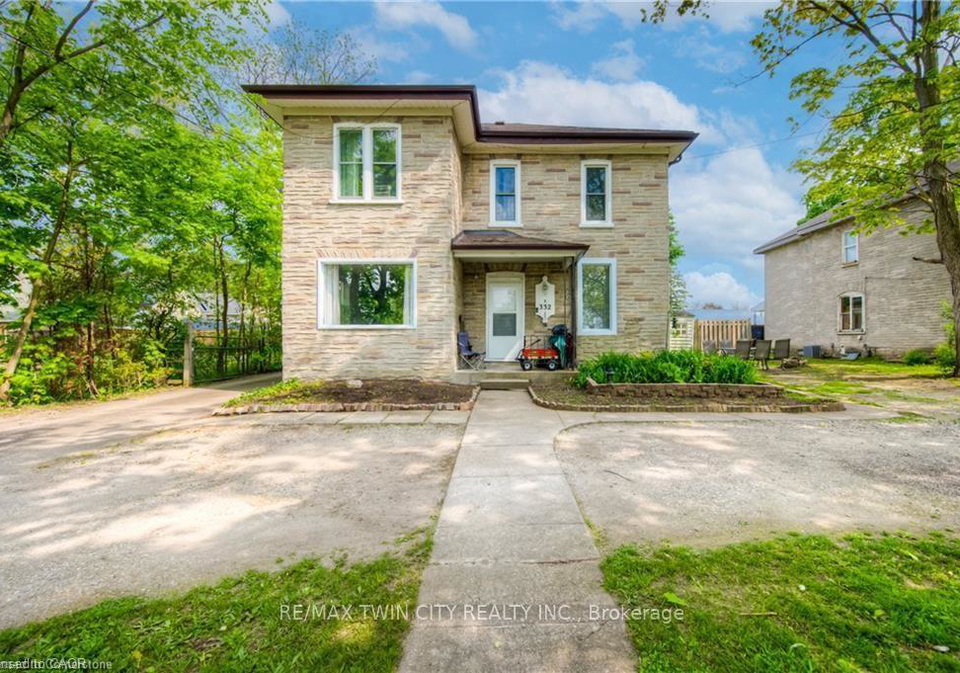 332-queen-street-w-cambridge-ontario-x12854058